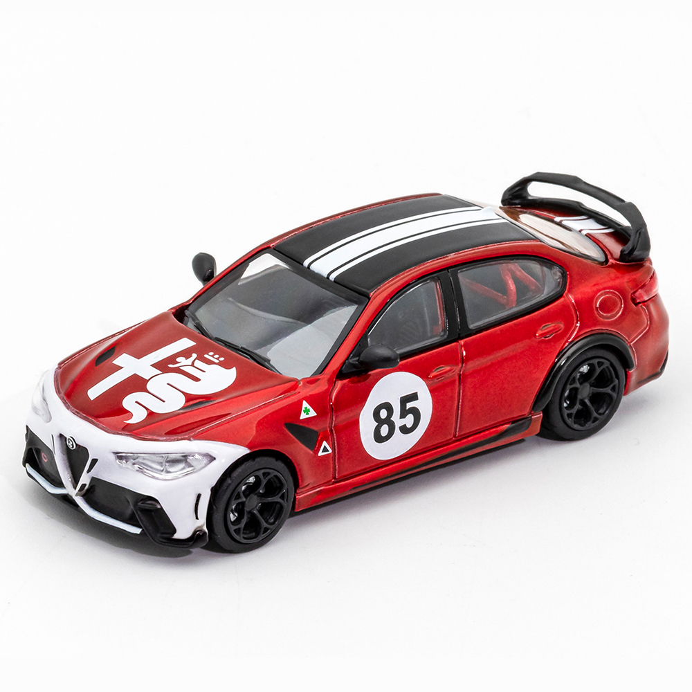 DCT 1/64 Alfa Romeo Giulia GTA - Vintage Collectibles Toys reseña y precio