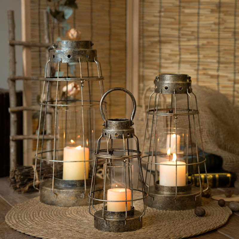 European Iron & Glass Candle H - Vintage Collectible Glass reseña y precio