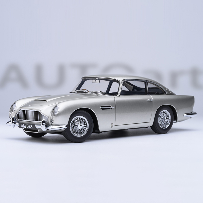 AUTOart 1:18 Scale Diecast All - Vintage Collectible Classics reseña y precio