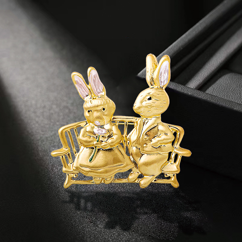 Vintage Matte Gold Color Colle - Vintage Cartoon Collectible reseña y precio